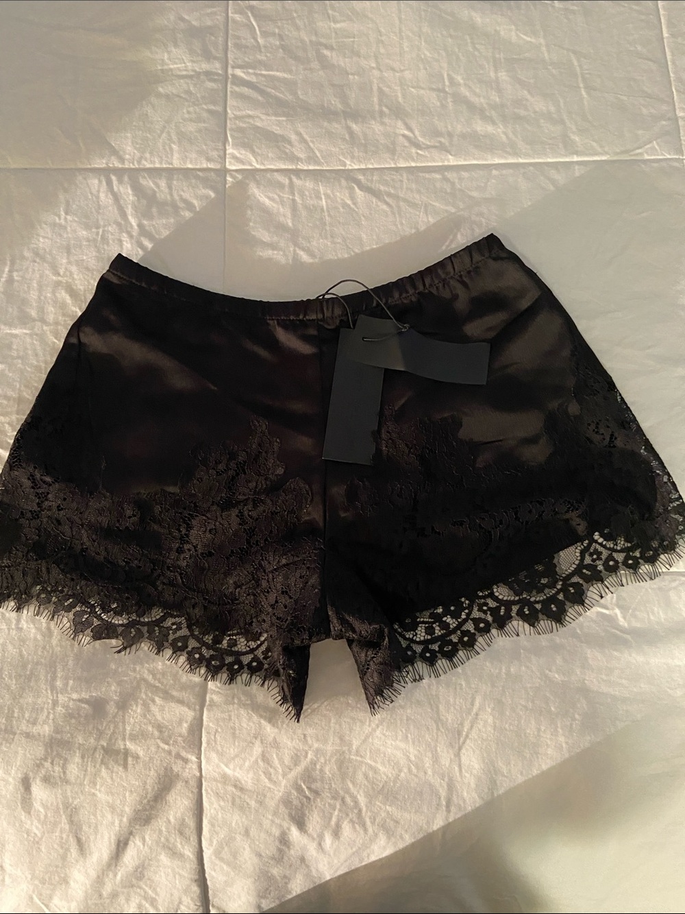 🖤 Silky Lace Shorts🖤